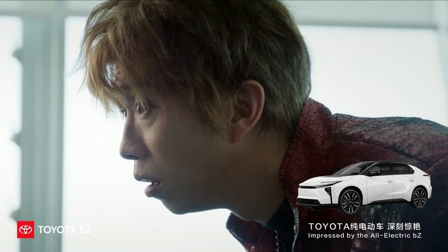 《不眠日》融合科幻元素与心理悬疑