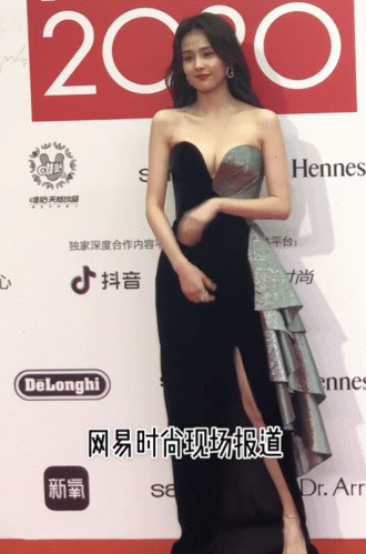 倪妮,宋茜,周冬雨,谭松韵,三十而已,李沁,李易峰,张艺兴,邓伦