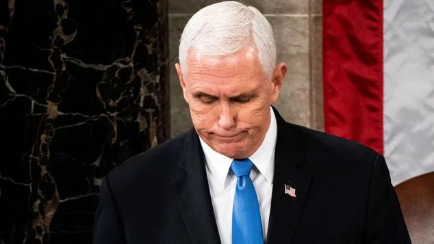 特朗普账号被封,总统弹劾,副总统彭斯,华盛顿警戒,拜登