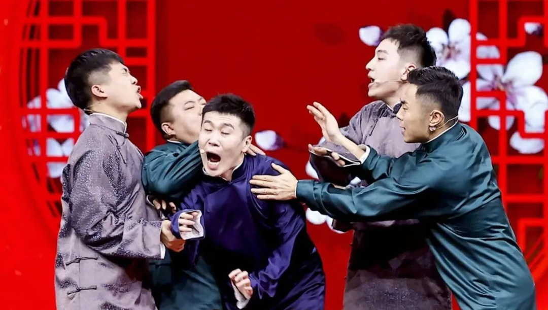 吐槽大会,阎鹤祥,郭麒麟,万里走单骑,赘婿,德云斗笑社,极限挑战,小岳岳,烧饼,三哥,孟鹤堂,九字科,秦霄贤,郭德纲,老郭有新番