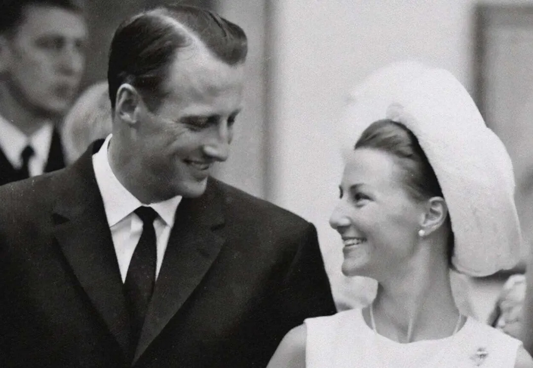 Natalia二婚嫁LV太子,水果娜,挪威王室,平民王妃,骊歌行,李一桐,许凯,辣目洋子,流金岁月,正青春