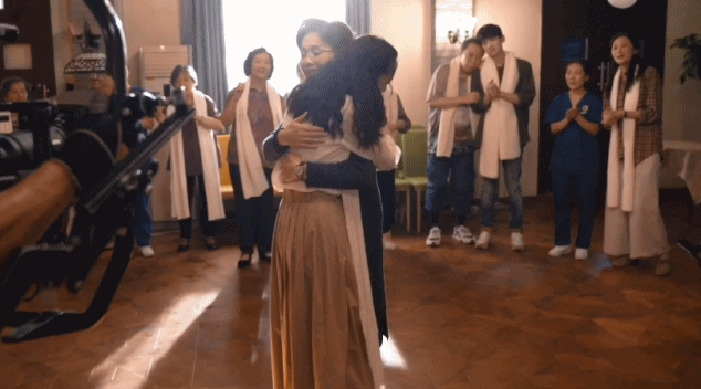 倪大红,八零九零,都挺好,苏大强,过儿爷爷,养老院爷爷,养老院院长,北美养老数据,住房反向抵押贷款,桃姐,如蝶翩翩,刘宇宁