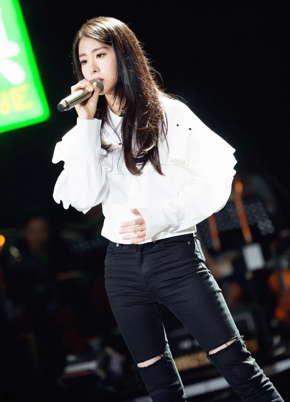 汪峰,中国好声音,那英,李荣浩,李克勤