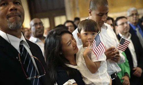 美国移民局12月绿卡排期,EB5直投项目排期取消,王珞丹,郭京飞,小舍得编剧,奋斗,杜拉拉升职记王珞丹,我是余欢水郭京飞,城市打工人电视剧,城市白领电视剧